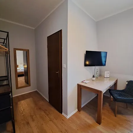 Hotel Zum Hirsch Lucka