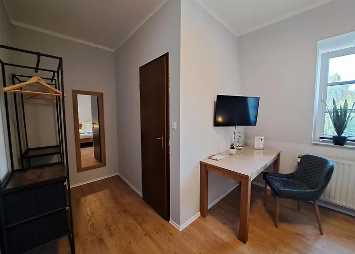 Hotel Zum Hirsch Lucka